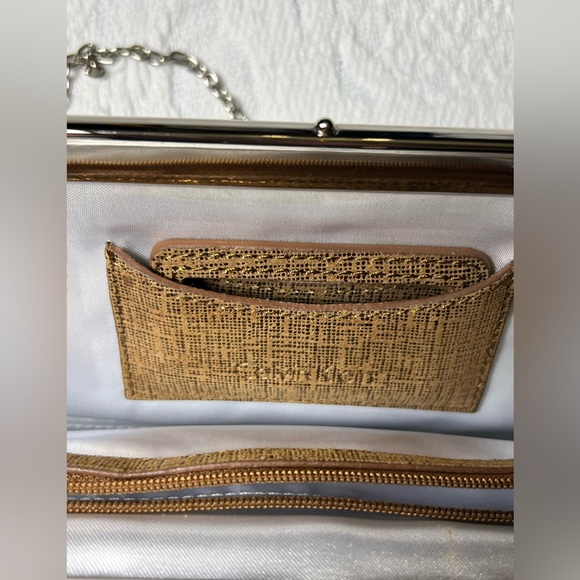 Calvin Klein Chic Gold Evening Clutch, with chain, snap closure, mirror included - Picture 7 of 9
